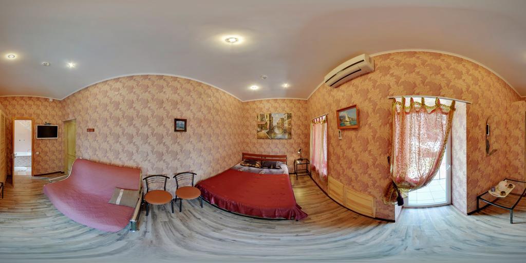 Yellow Unlimited Hotel 4 Kharkiv Exterior photo