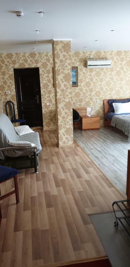 Yellow Unlimited Hotel 4 Kharkiv Exterior photo